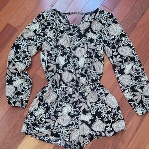 Floral Long Sleeve Romper Clothing Los Angeles long-sleeve shorts jumpsuit Romp